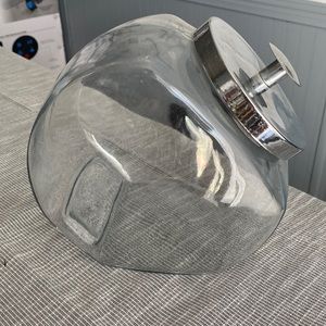 Candy jar